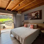 Holiday home Vinea Lava Mit Blick Auf Wasser By Interhome *