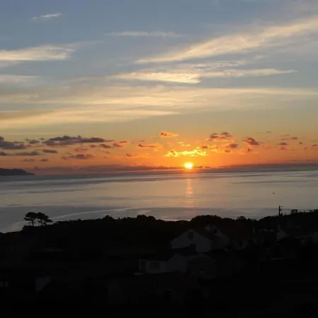 Semesterbostad Vinea Lava Mit Blick Auf Wasser By Interhome *