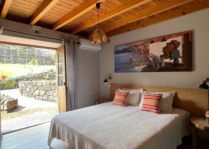 Casa vacanze Vinea Lava Mit Blick Auf Wasser By Interhome *